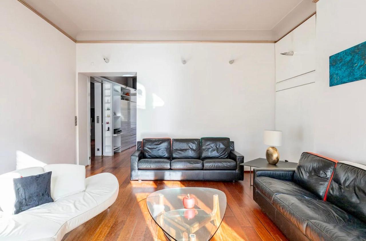 Chic Parisian Flat Appartamento