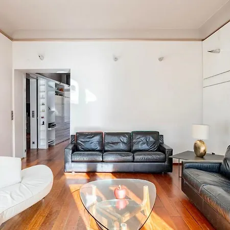 Chic Parisian Flat Apartment