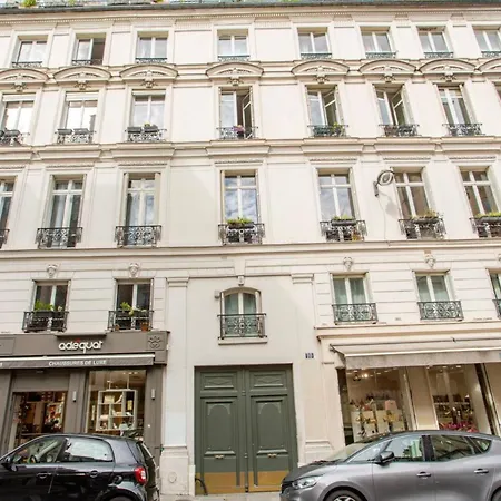 Chic Parisian Flat Apartment *